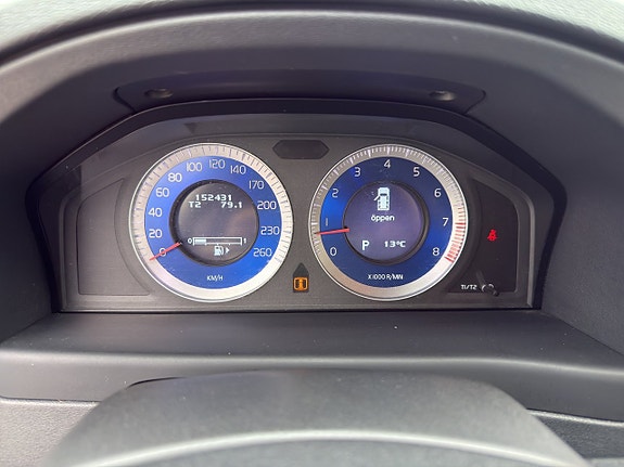 Volvo V70 R-Design 2.5FT 231 ch BVA / 152 430 km / Cuir / Bi-Xénon / Distribution neuve / Sièges chauffants