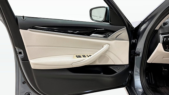 BMW 520d 11 of 19