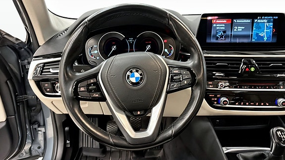 BMW 520d 15 of 19