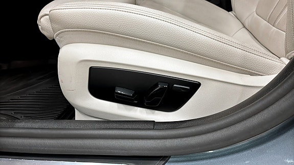 BMW 520d 16 of 19