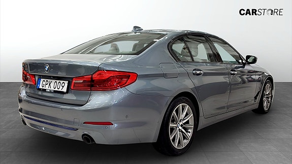 BMW 520d 2 of 19