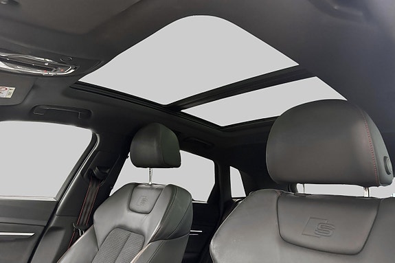 Audi Q8 e-tron 27 of 29