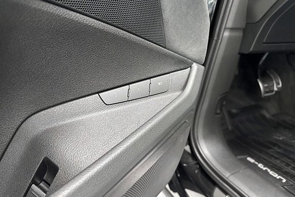 Audi Q8 e-tron 25 of 29