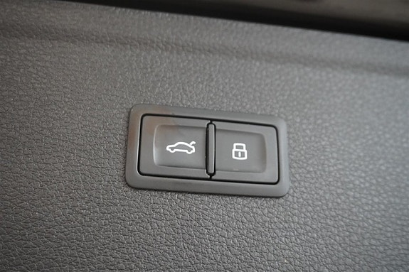 Audi Q5 7 of 18