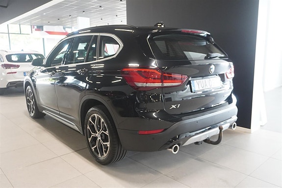 BMW X1 4 of 16