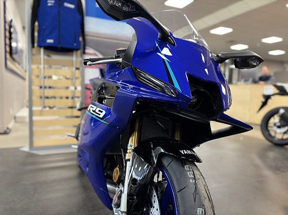 Yamaha YZF-R9 Icon Blue - Gratis vinterförvaring ingår i köpet! 3 of 8