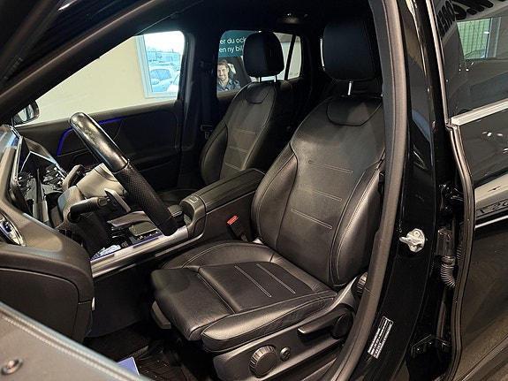 Mercedes-Benz GLA250 e 10 of 28
