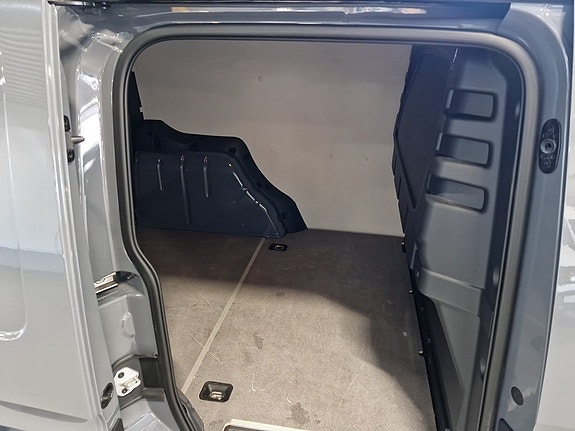 Volkswagen Caddy 10 of 11
