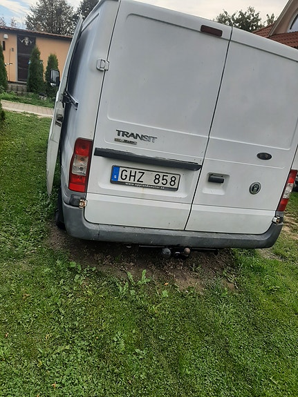 Ford Transit 3 of 4