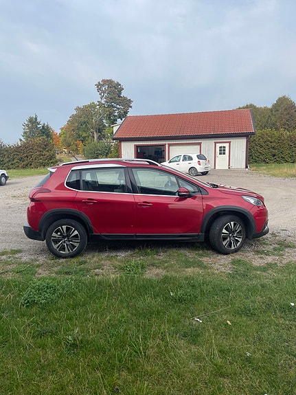 Peugeot 2008 3 of 15