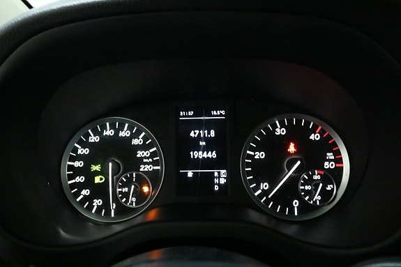 Mercedes-Benz Vito 114 11 of 18