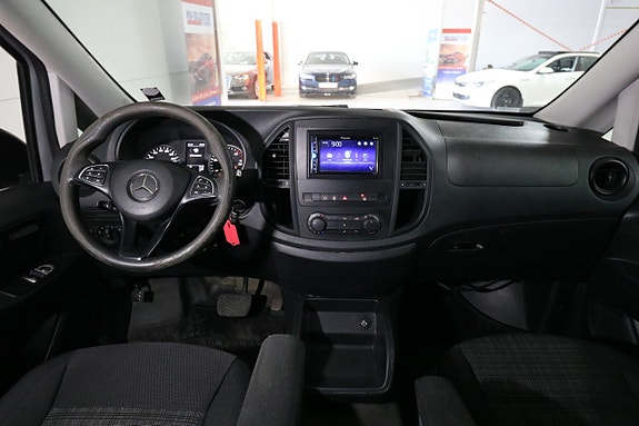 Mercedes-Benz Vito 114 12 of 18