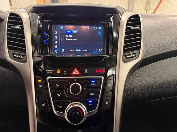 Hyundai i30 9 of 10