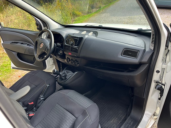 Fiat Doblo 8 of 12