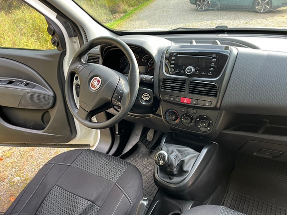 Fiat Doblo 9 of 12