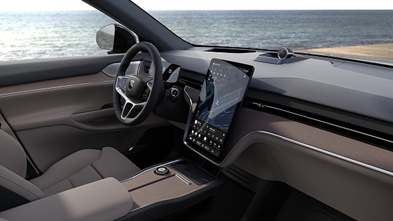 Volvo EX90 2 of 8
