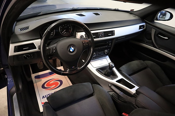 BMW 325i 8 of 23