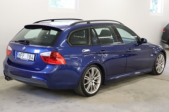 BMW 325i 4 of 23