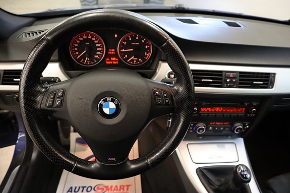 BMW 325i 10 of 23