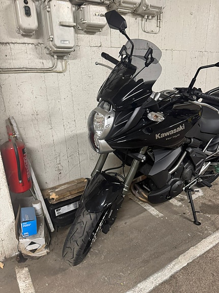 Kawasaki Versys 650 2 of 4