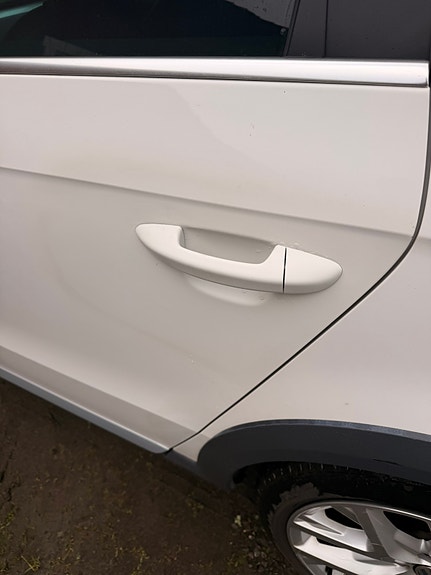 Volkswagen Passat Alltrack 14 of 20