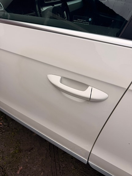 Volkswagen Passat Alltrack 15 of 20
