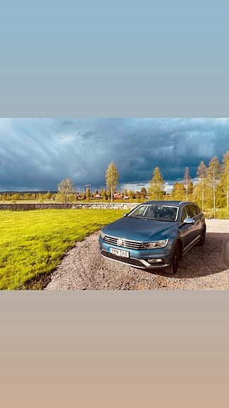 Volkswagen Passat Alltrack 3 of 3