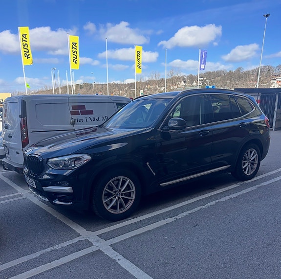 BMW X3 2 of 5