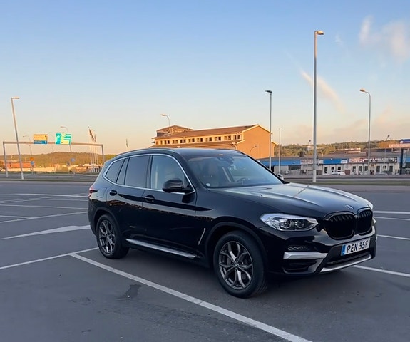 BMW X3 3 of 5