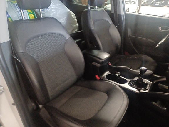 Hyundai ix35 17 of 17