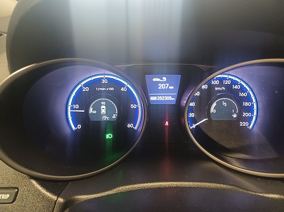 Hyundai ix35 12 of 17