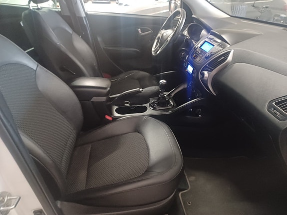 Hyundai ix35 16 of 17