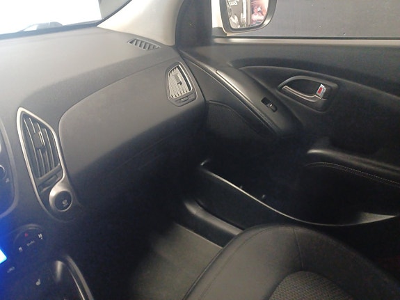 Hyundai ix35 15 of 17