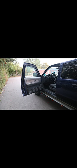Nissan Navara 3 of 5