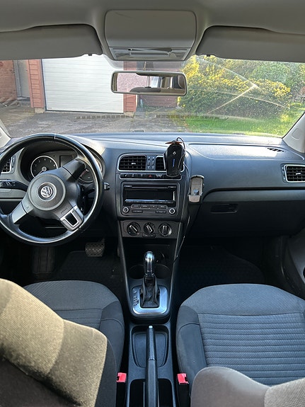 Volkswagen Polo 12 of 12