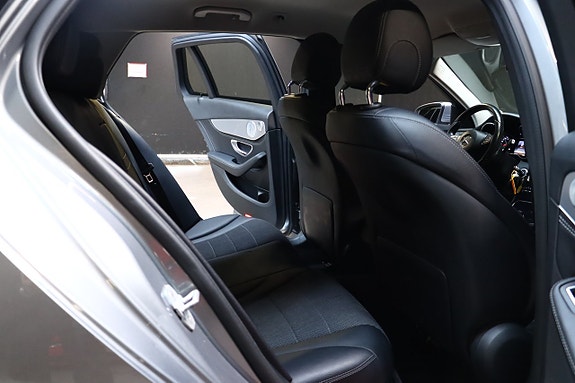 Mercedes-Benz C220 d 13 of 30