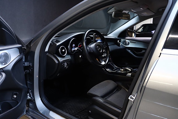 Mercedes-Benz C220 d 10 of 30