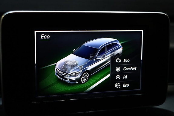 Mercedes-Benz C220 d 30 of 30