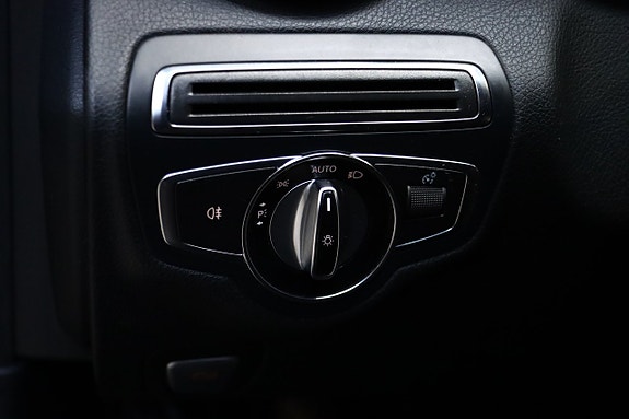 Mercedes-Benz C220 d 24 of 30