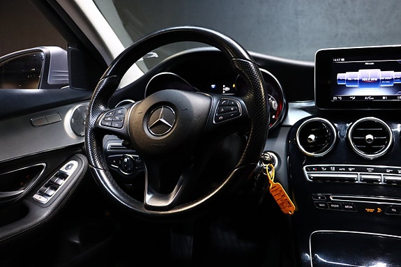 Mercedes-Benz C220 d 21 of 30