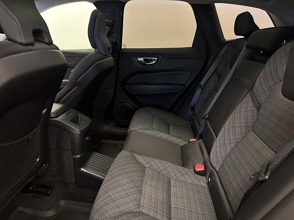 Volvo XC60 21 of 24