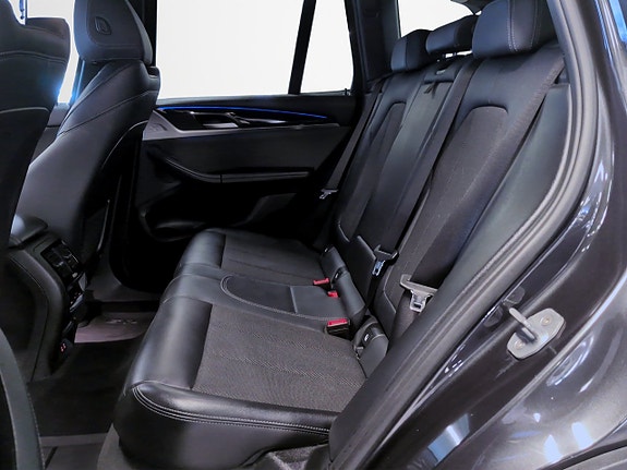 BMW X3 16 of 19