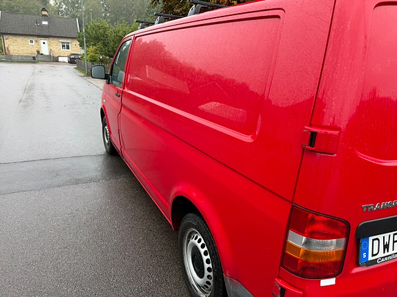 Volkswagen Transporter 3 of 5