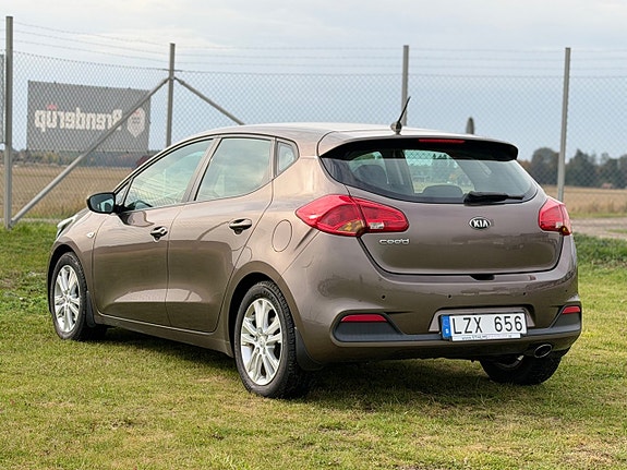 Kia Ceed 7 of 15