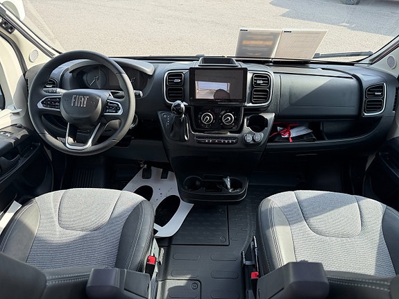 Adria Compact Select DL *JUBILEUMSERBJUDANDE* 16 of 18