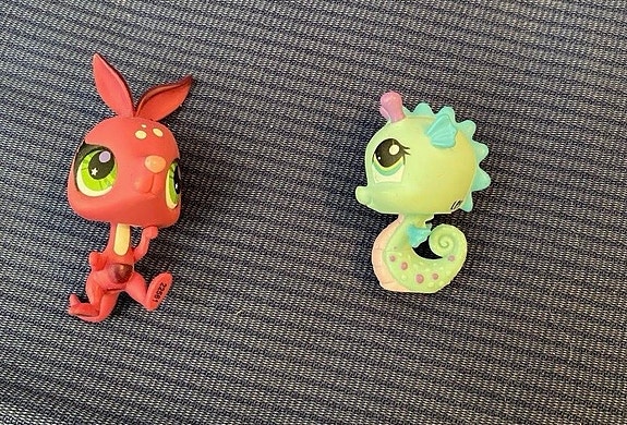 Product image 1 of 2