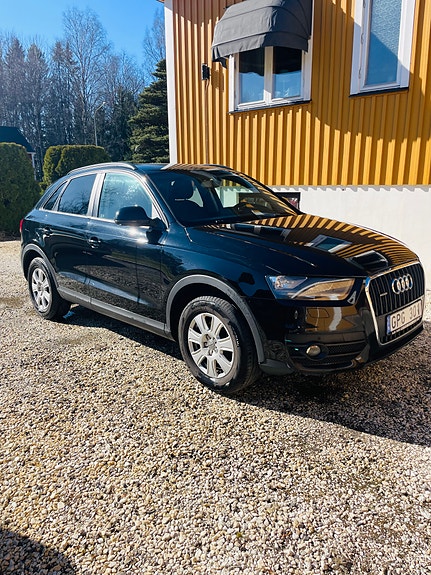 Audi Q3 9 of 21
