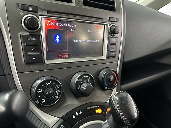 Toyota Verso-S 17 of 27