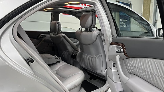 Mercedes-Benz S500 19 of 29