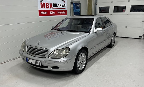 Mercedes-Benz S500 4 of 29